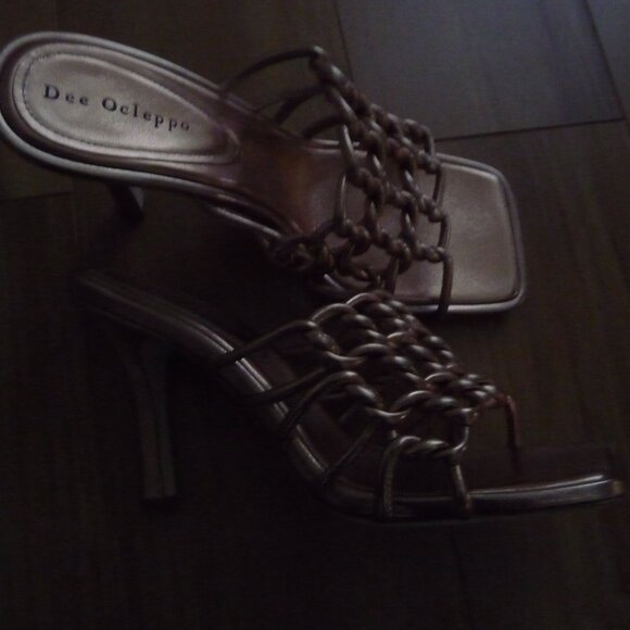 DEE OCLEPPO Belize Metallic Gold Copper Caged Mule Sandals In SZ US 10 NEW - Picture 1 of 8